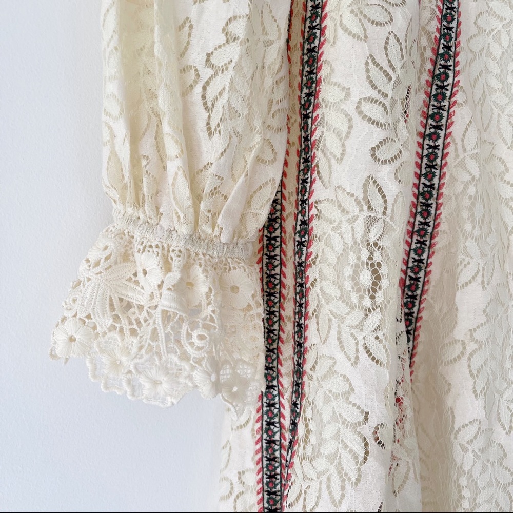 Champagne & Strawberry vintage ivory lace boho dress - Picture 3 of 8